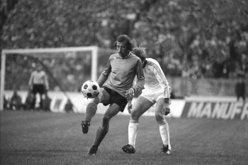 Patrick Revelli lors de la finale de Coupe des clubs champions, perdue par les Verts (0-1) contre le Bayern Munich en 1976. (L'Équipe)